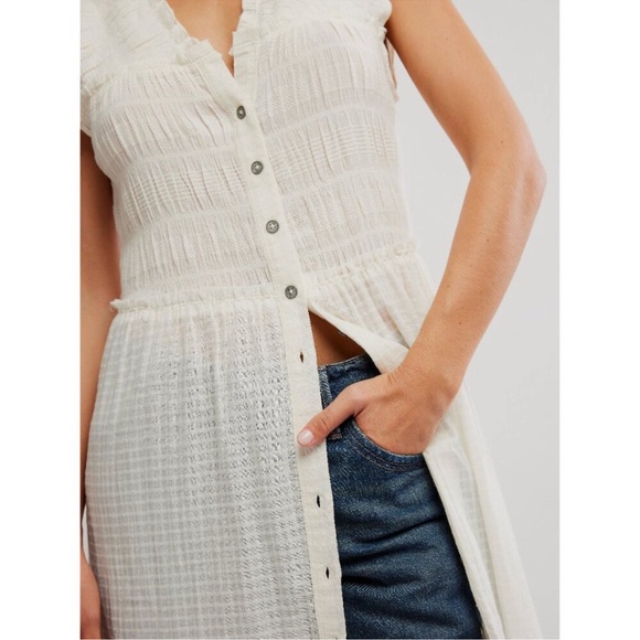 🎉LAST CHANCE🎉Free People - Vivi Mini Dress in Soft cotton (Ivory) - Picture 4 of 10
